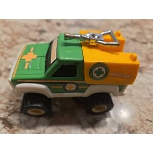 2 Vintage 1980's Buddy L Corp Plastic Toy Truck Vehicle Plastic 3.5 And 4" Long